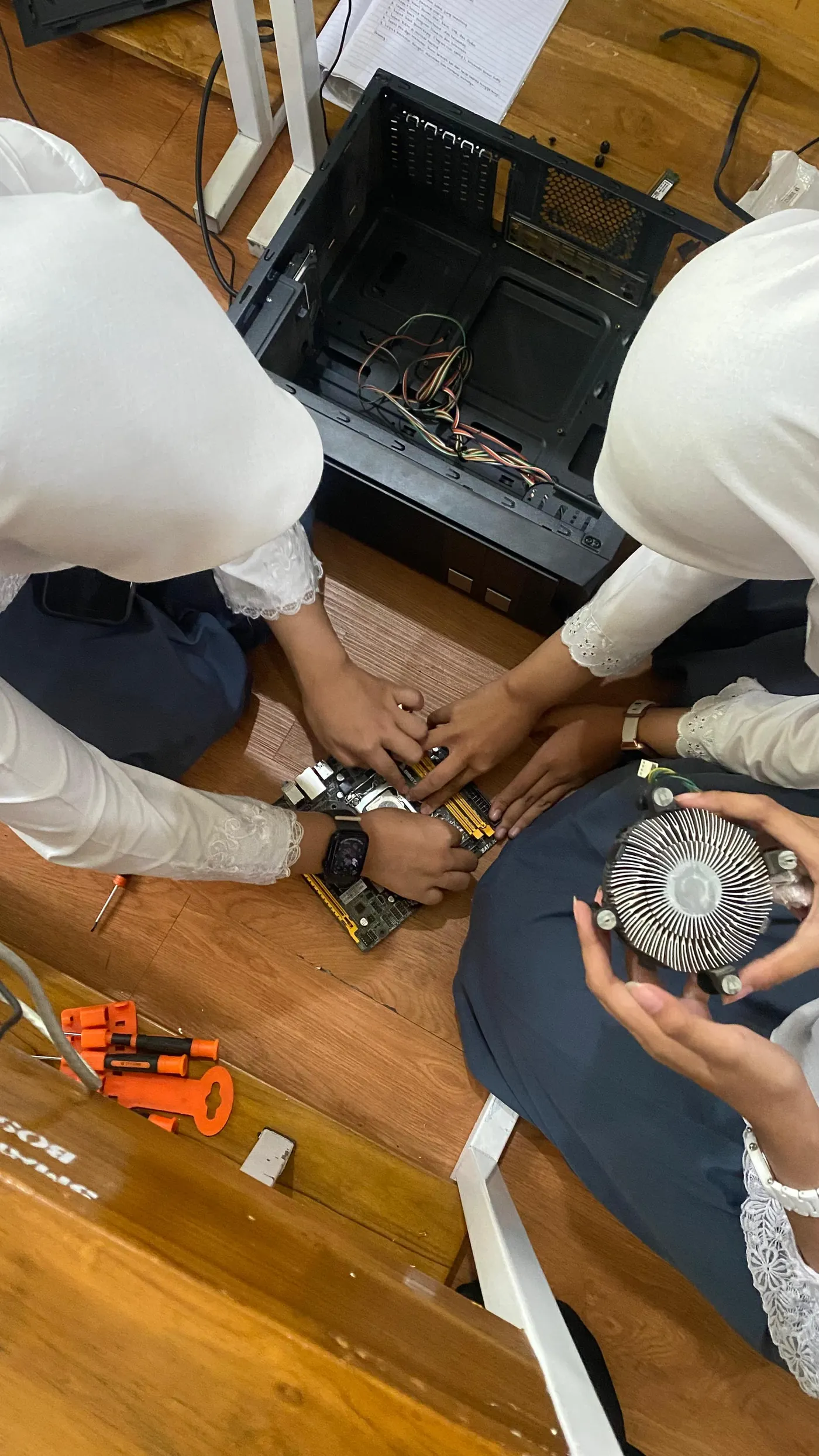 Pengawasan ujian praktik, dokumentasi 3
